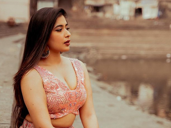 Fascination Looks Of Nikita Sharma